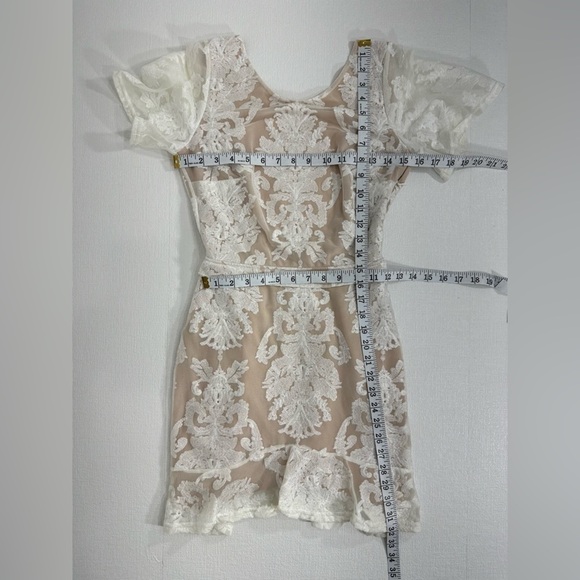 For love and lemons san Marcos backless ivory lace dress size XS - Picture 6 of 12
